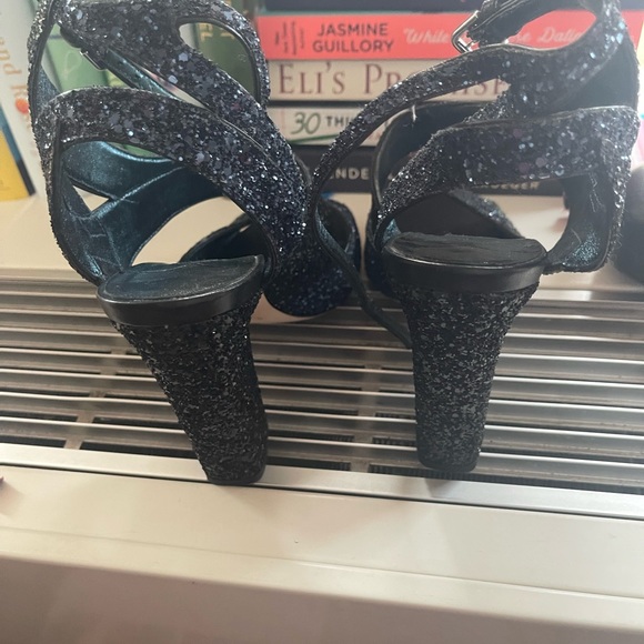 Glitter Jimmy Choo party shoes - Picture 3 of 4